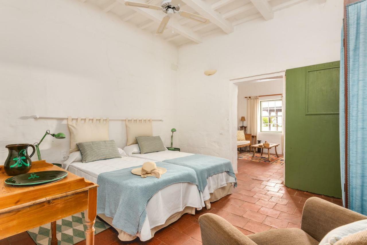 Finca Binicalaf Vell Cala En Porter  Exteriör bild